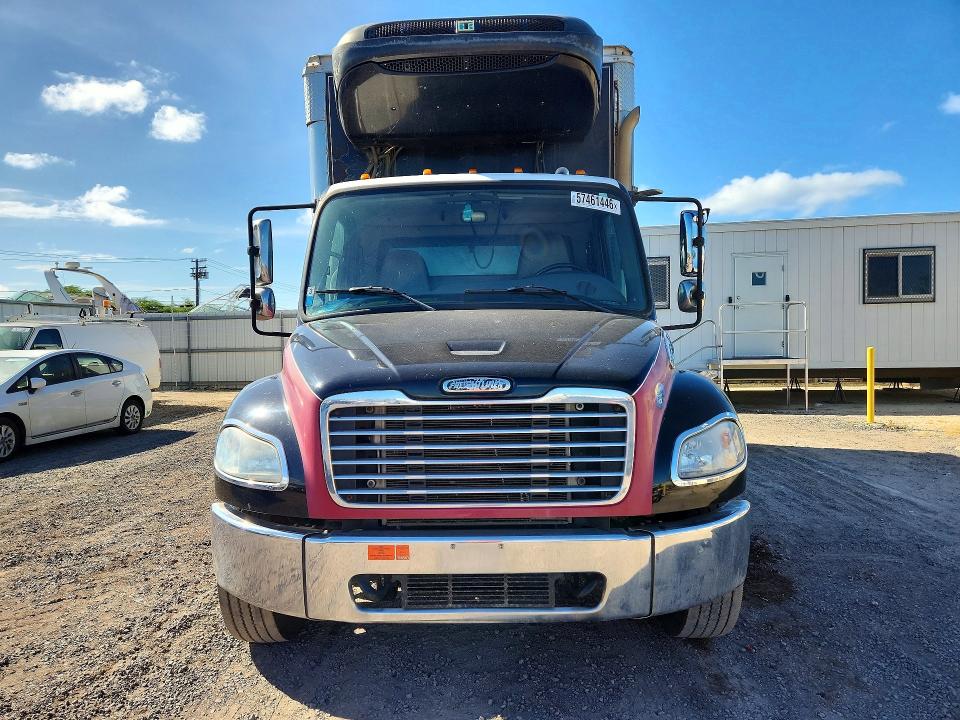 2019 Freightliner All other VIN 1FVACWFD7KHKL9532 COPART salvage auction — MINOR DENT/SCRATCHES, HI - CERTIFICATE OF TITLE, sold $2,650 on 2026-07-27 (photo 5)