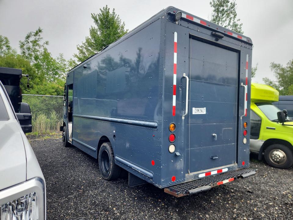 2020 Frht - freightliner Mt45 chass VIN 4UZAC2EA4LCMK0190 COPART salvage auction — NORMAL WEAR, CT, sold $13,100 on 2026-08-13 (photo 2)