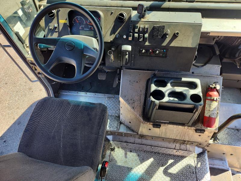 2020 Freightliner All other VIN 4UZAC2EA2LCLZ7007 COPART salvage auction — MINOR DENT/SCRATCHES, CA - CERTIFICATE OF TITLE, sold $175 on 2026-07-28 (photo 8)