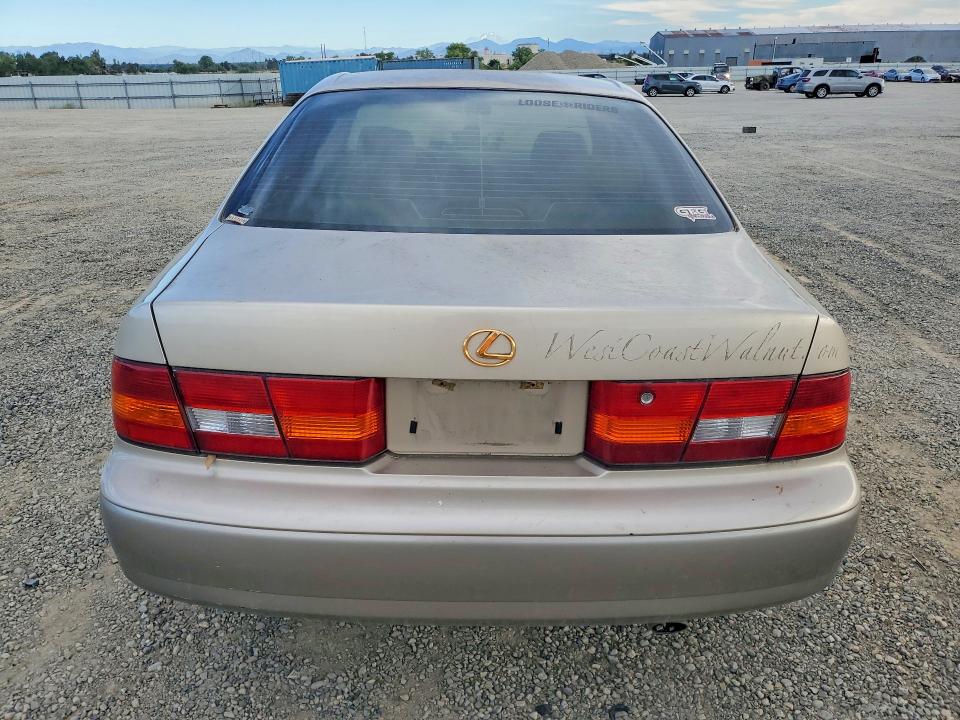 1997 Lexus Es300 VIN JT8BF22G0V0057432 COPART salvage auction — REAR END, CA - SALVAGE CERTIFICATE, sold $525 on 2026-07-31 (photo 6)