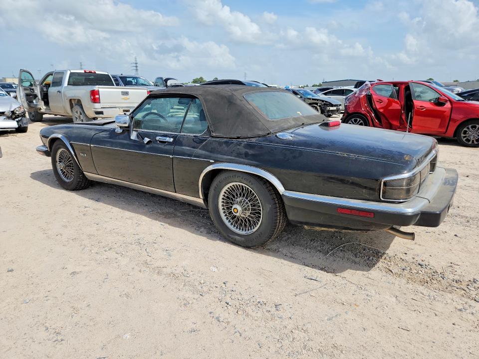 1992 Jaguar Xjs VIN SAJNW4845NC180392 COPART salvage auction — ROOF, Tx - Certificate Of Title, sold $125 on 2026-07-21 (photo 2)