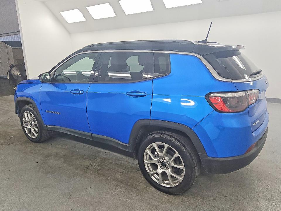 2025 Jeep Compass VIN 3C4NJDCN0ST507018 COPART salvage auction — FRONT END, Ca - Certificate Of Title, sold $6,400 on 2026-08-03 (photo 2)