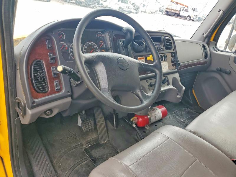 2019 Frht - freightliner VIN 3ALACWFBXKDKH7062 COPART salvage auction — FRONT END, TX - CERTIFICATE OF TITLE (P), sold $225 on 2026-08-31 (photo 8)
