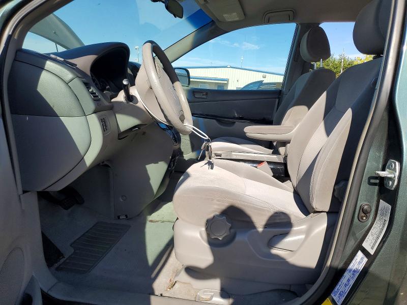 2004 Toyt Sienna VIN 5TDZA23C84S210287 COPART salvage auction — MECHANICAL, CA - DIS/DLR/EXP ONLY CLEAN TITLE, sold $450 on 2026-07-28 (photo 7)