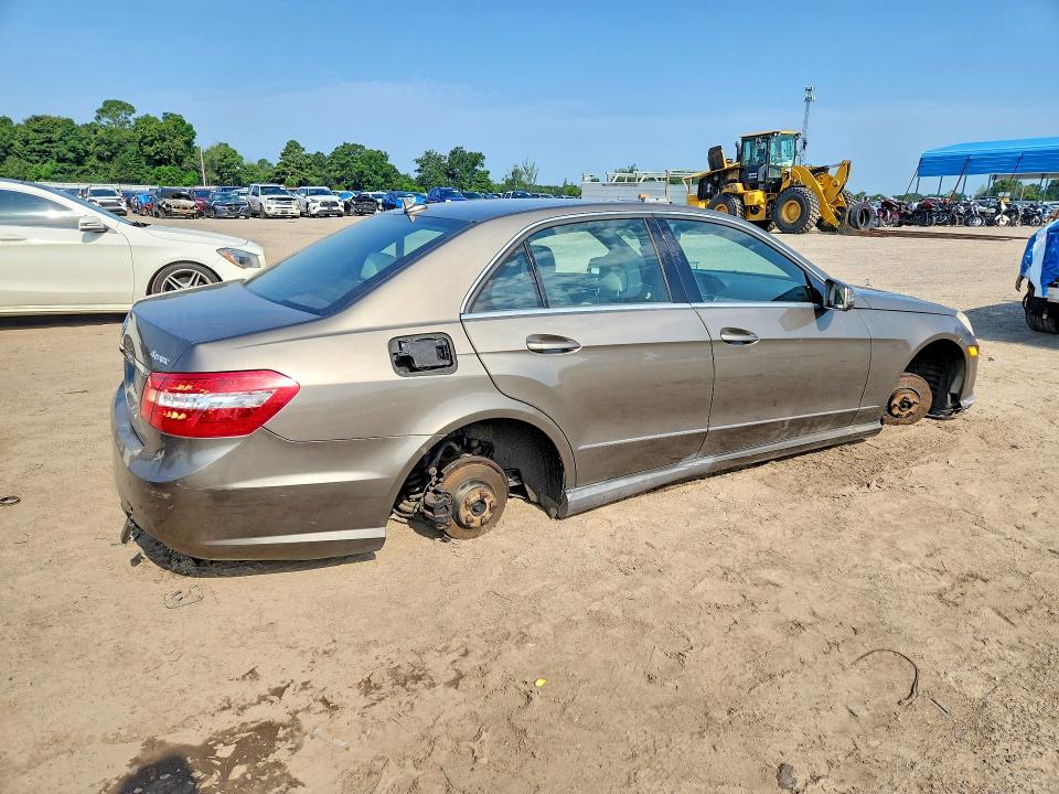 2010 Mercedes-benz E-class VIN WDDHF8HB2AA136654 COPART salvage auction — STRIPPED, Al - Certificate Of Title, sold $375 on 2026-07-30 (photo 3)