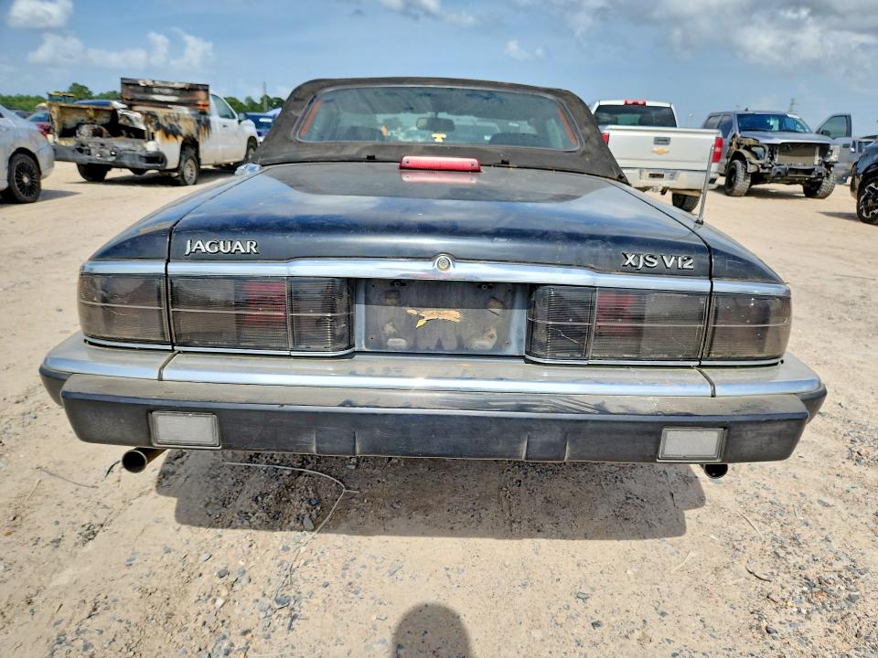 1992 Jaguar Xjs VIN SAJNW4845NC180392 COPART salvage auction — ROOF, Tx - Certificate Of Title, sold $125 on 2026-07-21 (photo 6)