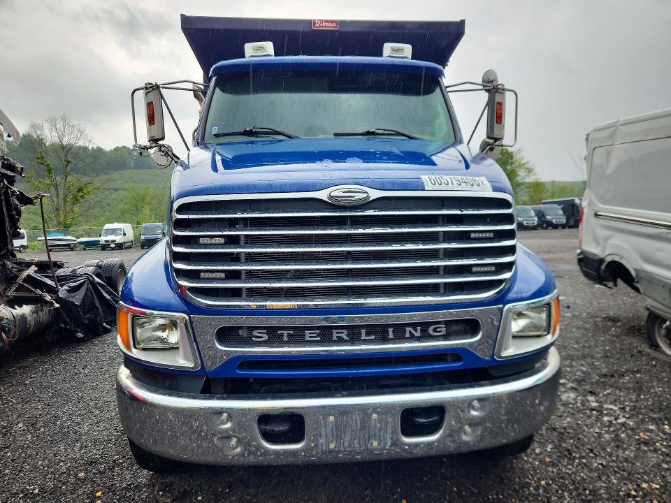 2003 Sterling truck All other VIN 2FZHAZAS63AL05714 COPART salvage auction — ENGINE BURN, NY - MV-907A SALVAGE CERTIFICATE, sold $1,650 on 2026-07-23 (photo 5)