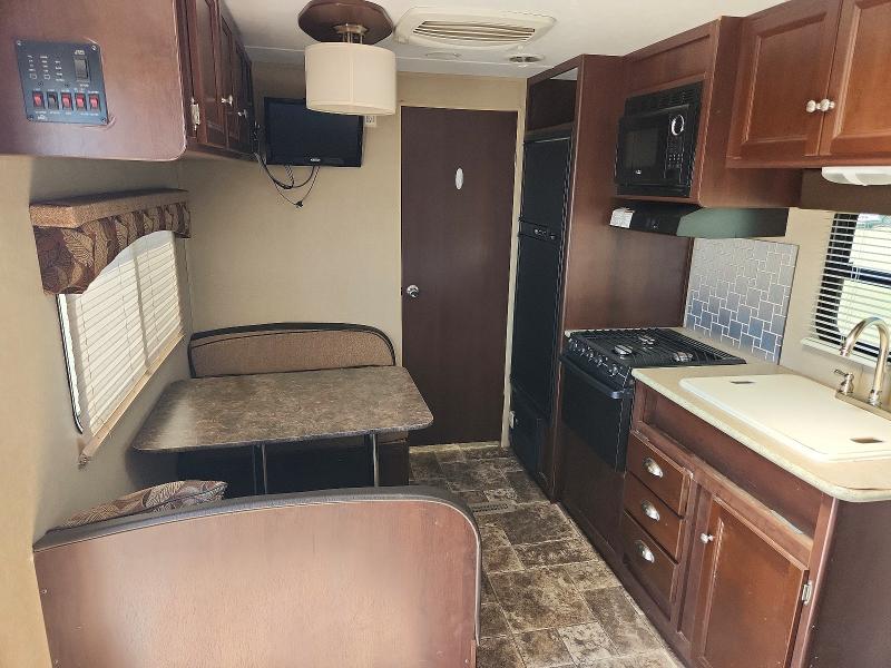 2014 Kyrv Trailer VIN 4YDT23322EH930249 COPART salvage auction — MINOR DENT/SCRATCHES, RS, sold $750 on 2026-07-16 (photo 7)