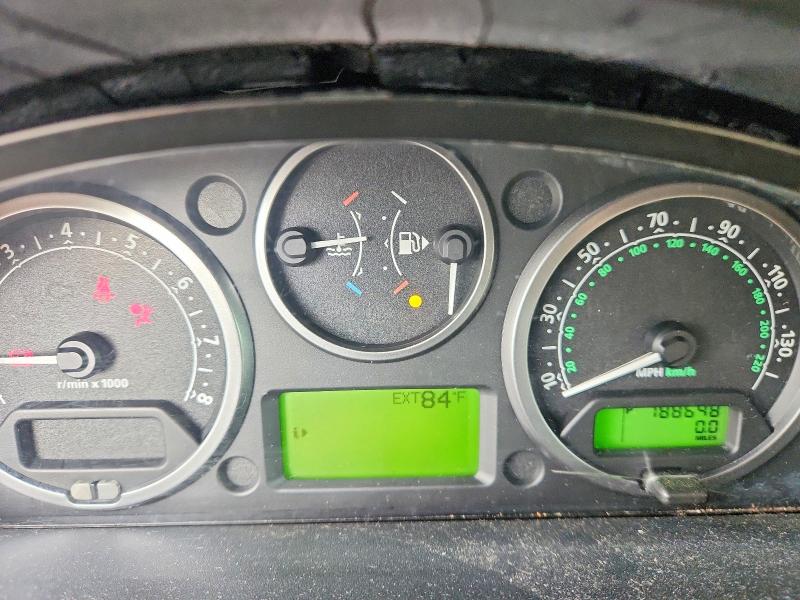 2005 Land rover Lr3 VIN SALAA25465A306882 COPART salvage auction — NORMAL WEAR, CT, sold $400 on 2026-07-21 (photo 9)