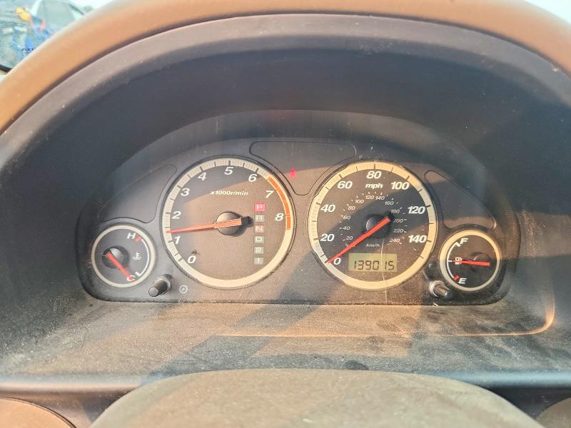 2003 Honda Crv VIN SHSRD78803U141731 COPART salvage auction — MINOR DENT/SCRATCHES, MI - CERTIFICATE OF TITLE, sold $875 on 2026-07-31 (photo 9)