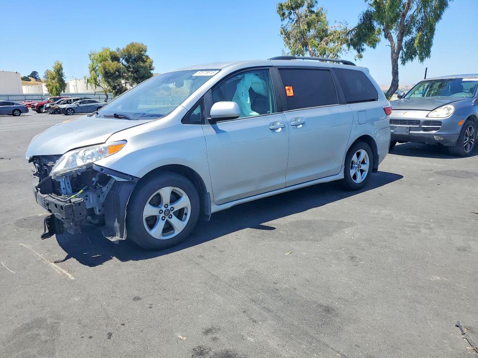 2020 Toyota Sienna VIN 5TDKZ3DCXLS054458 COPART salvage auction — FRONT END, Ca - Dis/Dlr/Exp Only Junk Receipt, sold $2,750 on 2026-07-29 (photo 1)
