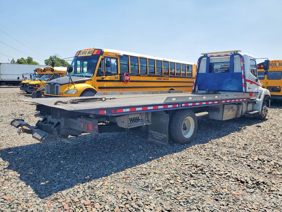 2010 Hino All other VIN 5PVNJ8JP4A4S50493 COPART salvage auction — MINOR DENT/SCRATCHES, PA - CERT OF TITLE, sold $1,250 on 2026-07-27 (photo 3)