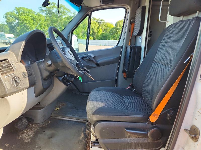 2011 Mercedes-benz Sprinter VIN WD3PE8CB4B5606056 COPART salvage auction — ALL OVER, CT, sold $125 on 2026-08-04 (photo 7)