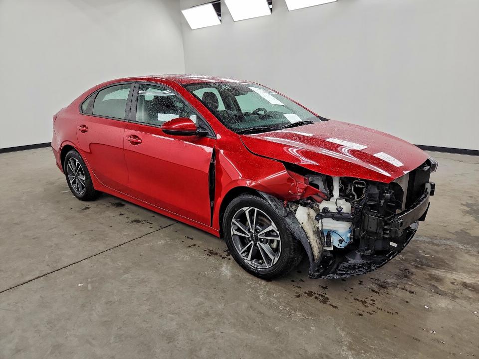 2024 Kia Forte VIN 3KPF24AD3RE745312 COPART salvage auction — FRONT END, Ct - Certificate Of Title, sold $8,300 on 2026-07-22 (photo 4)