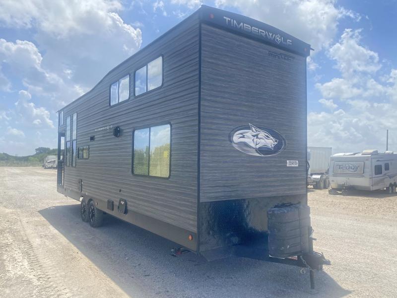 2024 Cher Forest riv VIN 5ZT2CKJB4R1001847 COPART salvage auction — HAIL, TX - SALVAGE VEHICLE TITLE, sold $17,600 on 2026-07-20 (photo 2)