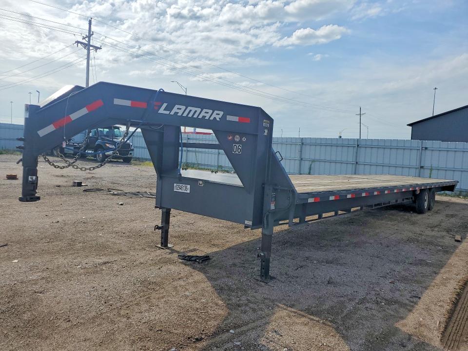 2025 Lamar Unknown VIN 5RVBF4020SP134734 — COPART salvage auction photo