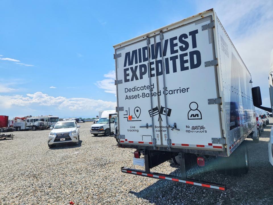 2022 Frht - freightliner All other VIN 1FVACWFC6NHNC8750 COPART salvage auction — MECHANICAL, DV, sold $5,900 on 2026-08-10 (photo 3)