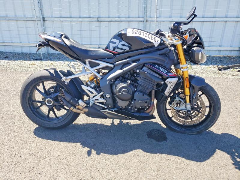 2022 Triumph motorcycle Speedtripl VIN SMTP01ST6NTAG4383 COPART salvage auction — FRONT END, WA - VEHICLE CERT OF OWNERSHIP-TITL, sold $2,400 on 2026-07-31 (photo 1)