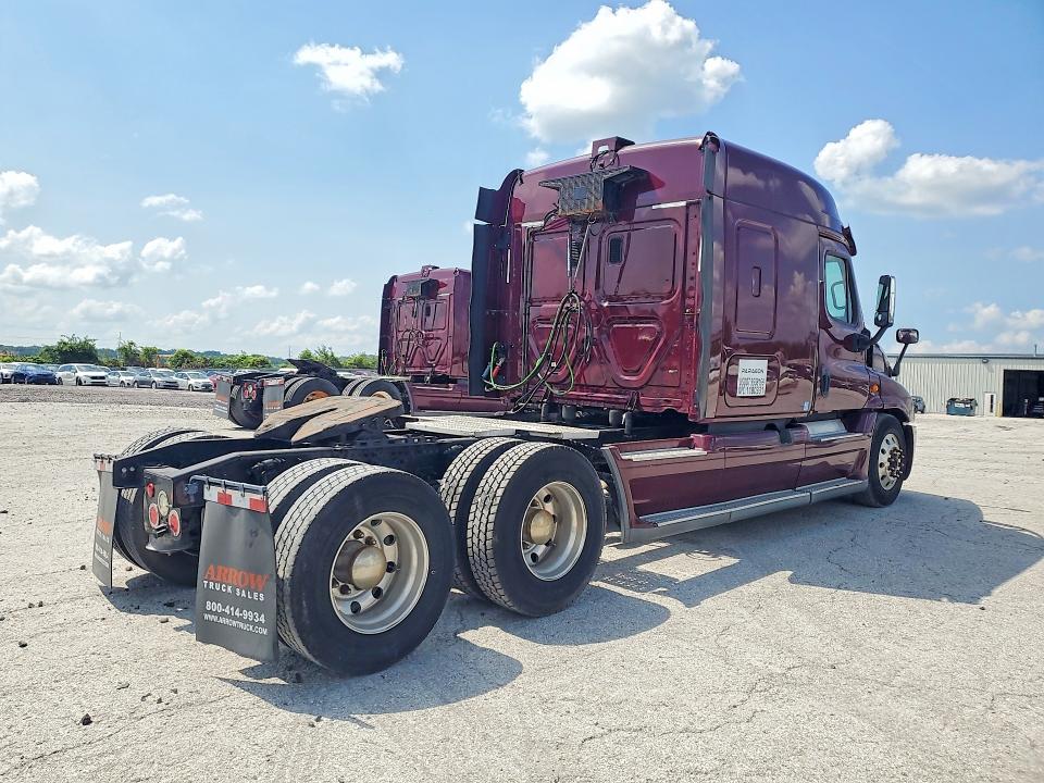 2016 Freightliner All other VIN 3AKJGLDV2GSGU6043 COPART salvage auction — MECHANICAL, KS - CERTIFICATE OF TITLE, sold $4,050 on 2026-08-14 (photo 3)