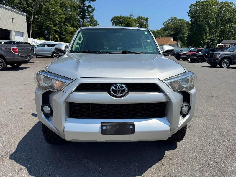 2016 Toyota 4runner VIN JTEBU5JR7G5381541 COPART salvage auction — MINOR DENT/SCRATCHES, Vt - Certificate Of Title, sold $12,200 on 2026-07-31 (photo 5)