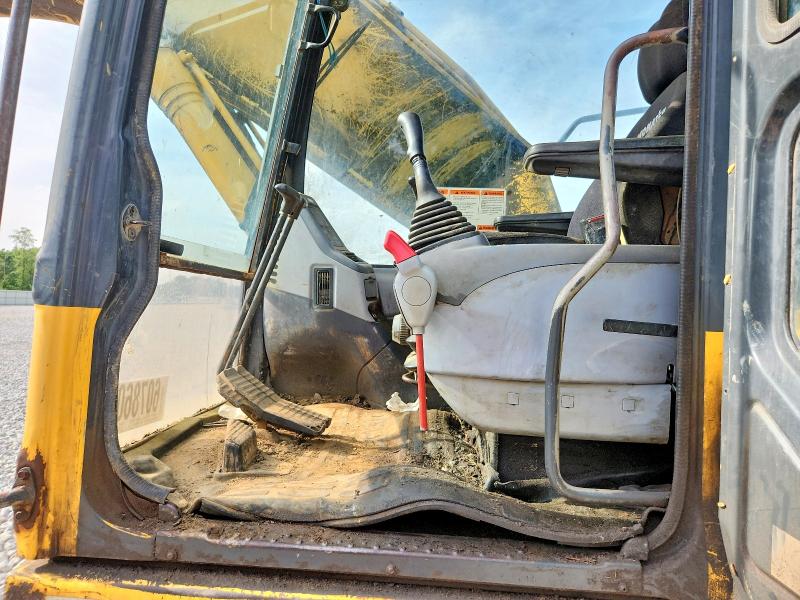 2006 Komatsu Excavator VIN KMTPC049K87C50759 COPART salvage auction — SIDE, BS, sold $6,700 on 2026-07-31 (photo 5)