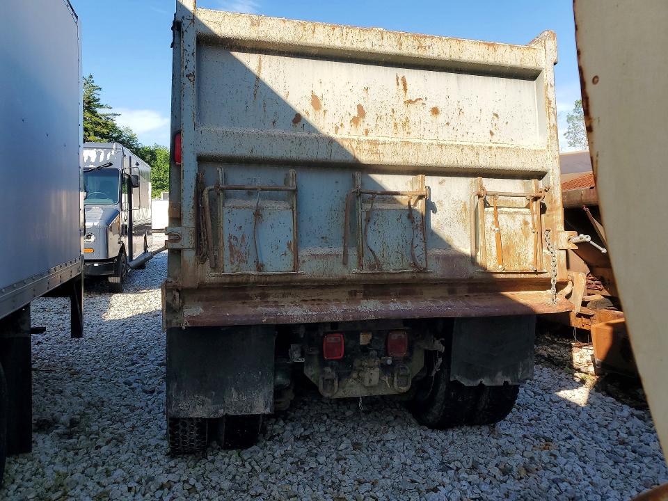2005 Mack All other VIN 1M2AG11C65M018254 COPART salvage auction — ROLLOVER, ST, sold $8,000 on 2026-07-23 (photo 6)