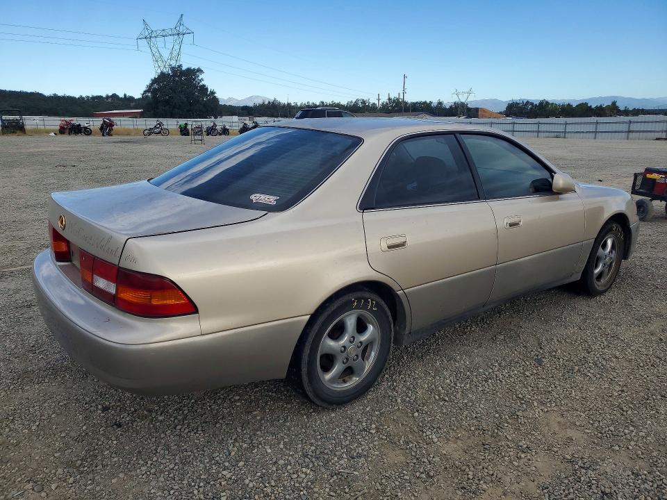 1997 Lexus Es300 VIN JT8BF22G0V0057432 COPART salvage auction — REAR END, CA - SALVAGE CERTIFICATE, sold $525 on 2026-07-31 (photo 3)