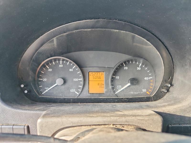 2011 Freightliner Sprinter VIN WDYPE7CC2B5517518 COPART salvage auction — NORMAL WEAR, CT, sold $200 on 2026-08-03 (photo 9)