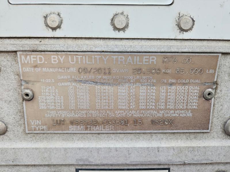 2012 Utility trailer Trailer VIN 1UYVS2532CG358115 COPART salvage auction — ROOF, ME - CERTIFICATE OF TITLE, sold $15 on 2026-07-28 (photo 9)