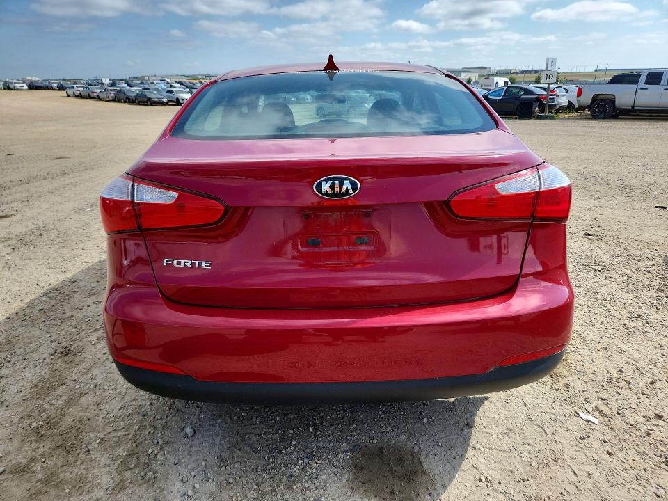 2016 Kia Forte VIN KNAFX4A61G5513428 COPART salvage auction — MECHANICAL, Ab - Bos - Active, sold $850 on 2026-07-30 (photo 6)