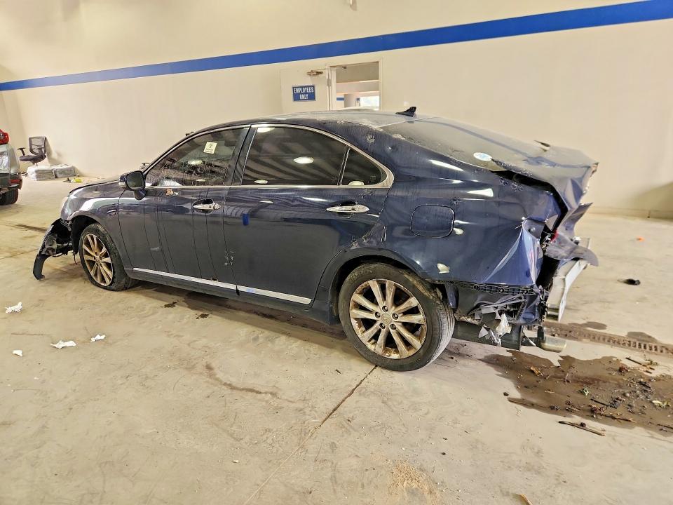 2011 Lexus ES350 VIN JTHBK1EG2B2456649 COPART salvage auction — REAR END, Va - Cert Of Title - Salvage, sold $650 on 2026-07-31 (photo 2)