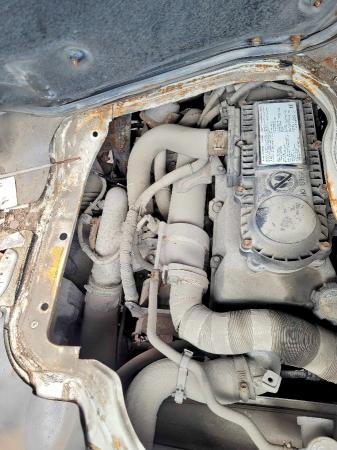 2013 Hino All other VIN JHHWDL2H3DK001590 COPART salvage auction — MINOR DENT/SCRATCHES, ON - PERMIT NO BRAND - UNFIT (P), sold $4,050 on 2026-07-28 (photo 7)