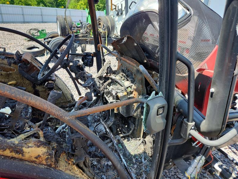 2019 Case ih Unknown VIN ELRFA75ALKAY00990 COPART salvage auction — ENGINE BURN, BS, sold $800 on 2026-07-14 (photo 9)