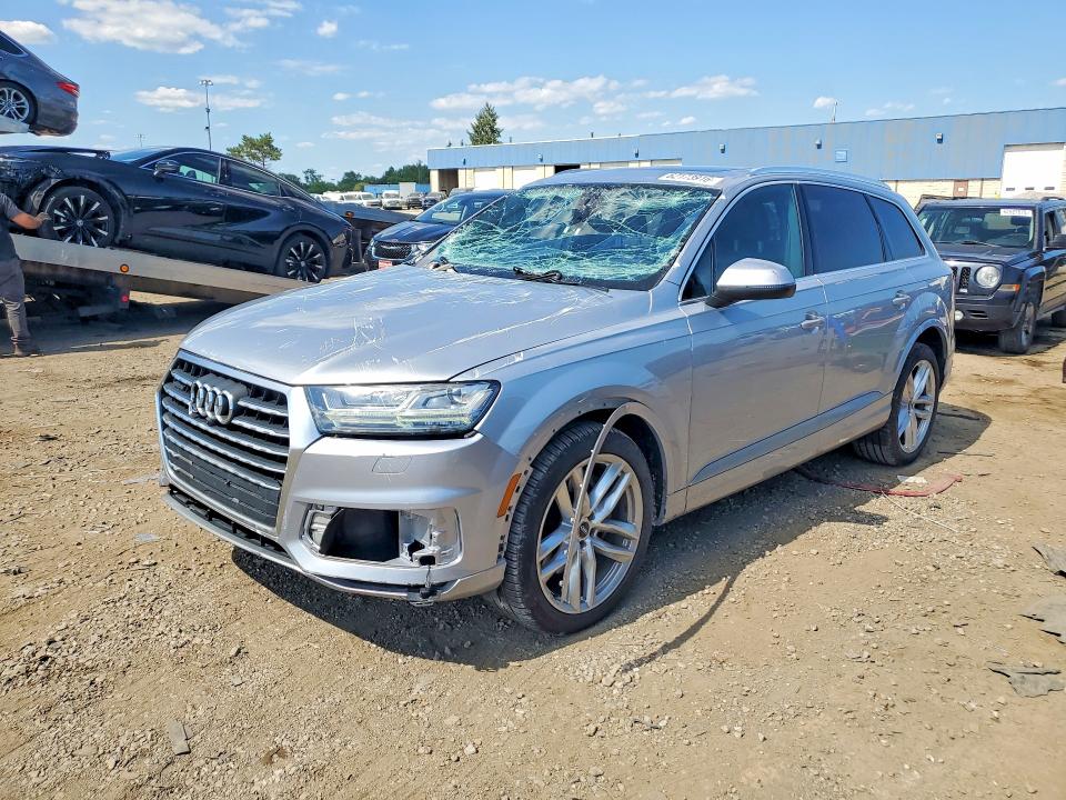 2018 Audi Q7 VIN WA1VAAF78JD018750 — COPART salvage auction photo