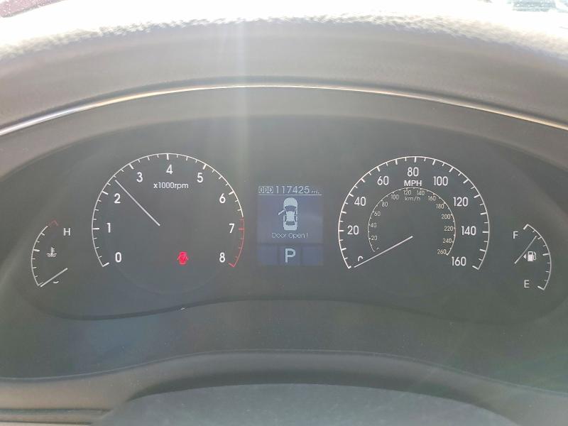 2011 Hyundai Genesis VIN KMHGC4DF7BU122096 COPART salvage auction — SIDE, Nv - Salvage Title, sold $725 on 2026-07-27 (photo 9)