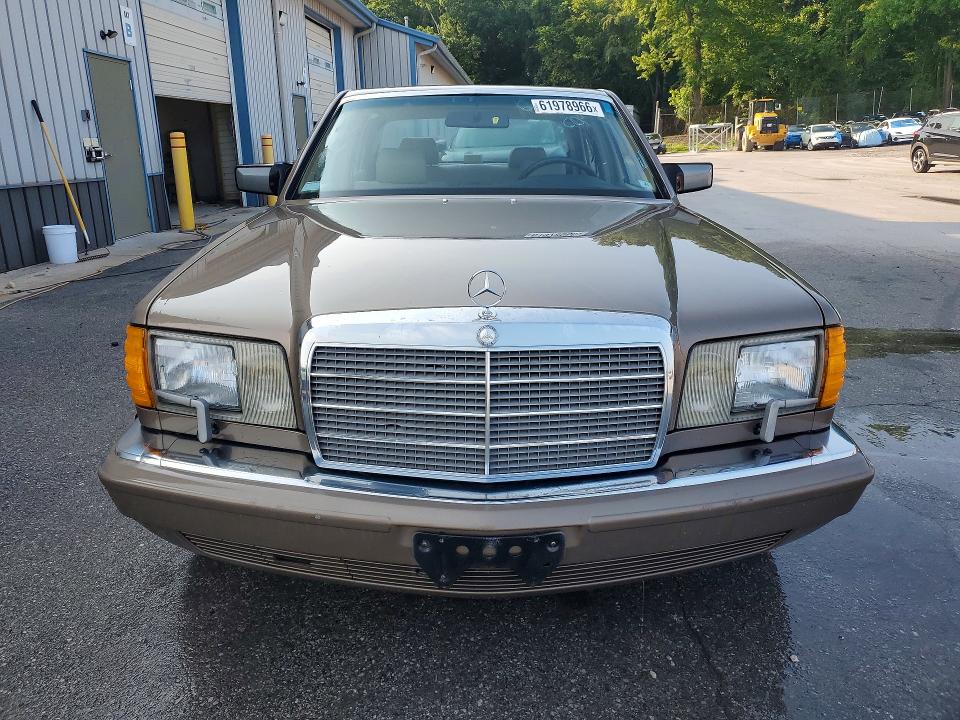 1988 Mercedes-benz S class VIN WDBCA35D2JA414995 COPART salvage auction — REAR END, Pa - Cert Of Salvage-Formerly Aband, sold $1,950 on 2026-07-27 (photo 5)