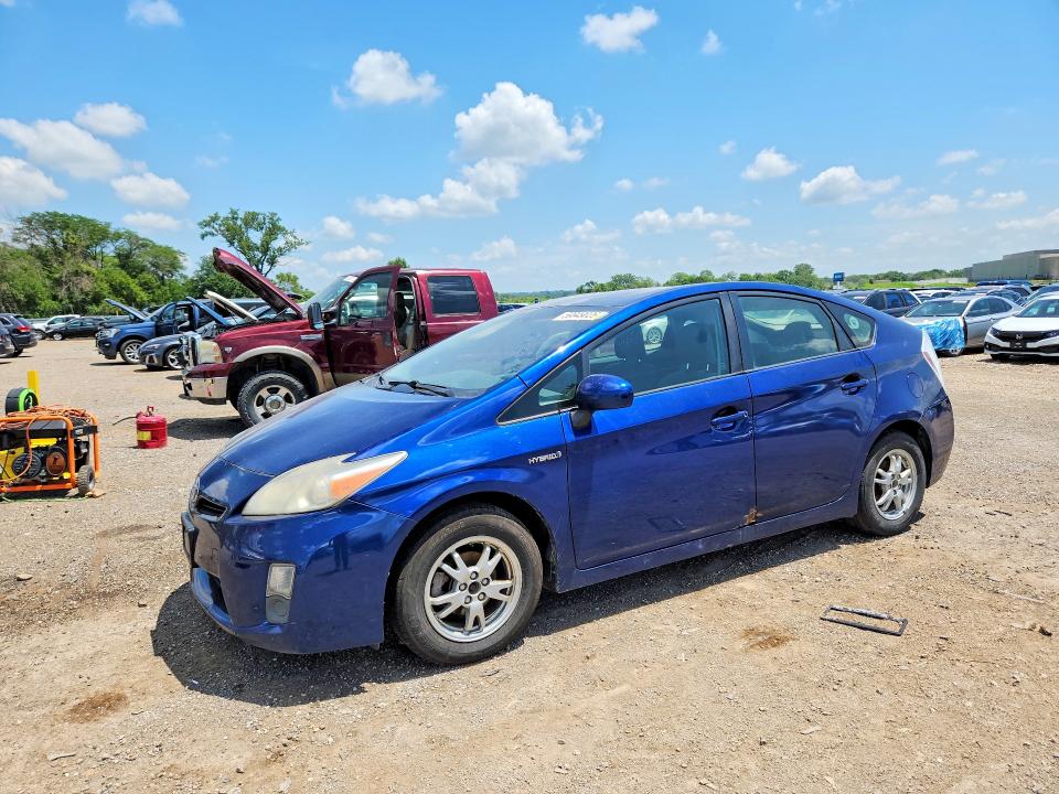 2011 Toyota Prius VIN JTDKN3DUXB0279680 COPART salvage auction — MINOR DENT/SCRATCHES, CT, sold $850 on 2026-07-24 (photo 1)