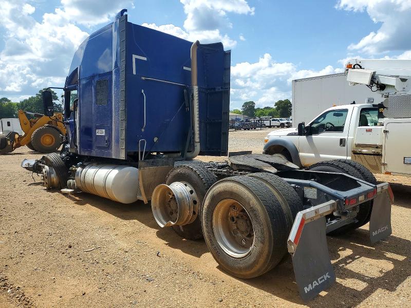 2025 Mack All other VIN 1M1AN4GY8SM052139 COPART salvage auction — FRONT END, TX - SALVAGE VEHICLE TITLE, sold $4,200 on 2026-07-09 (photo 3)