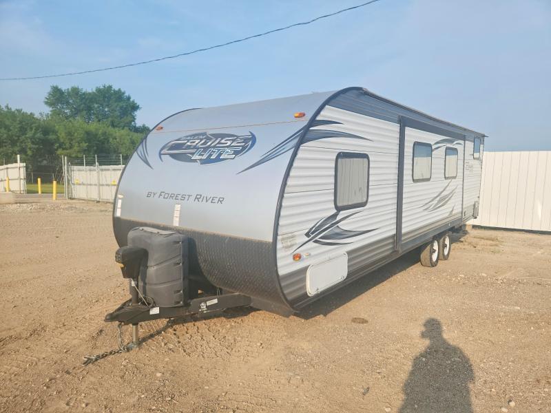 2015 Salem by forest rive Trailers VIN 4X4TSMB22F7406630 COPART salvage auction — ROOF, CZ, sold $975 on 2026-09-08 (photo 2)