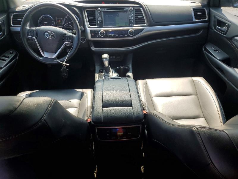 2019 Toyota Highlander VIN 5TDJZRFH2KS570092 COPART salvage auction — MINOR DENT/SCRATCHES, MD - CERTIFICATE OF TITLE (P), sold $16,800 on 2026-07-30 (photo 8)