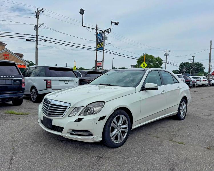 2011 Mercedes-benz E-class VIN WDDHF8HB7BA349889 COPART salvage auction — MINOR DENT/SCRATCHES, NY - CERTIFICATE OF TITLE (P), sold $2,800 on 2026-07-27 (photo 2)