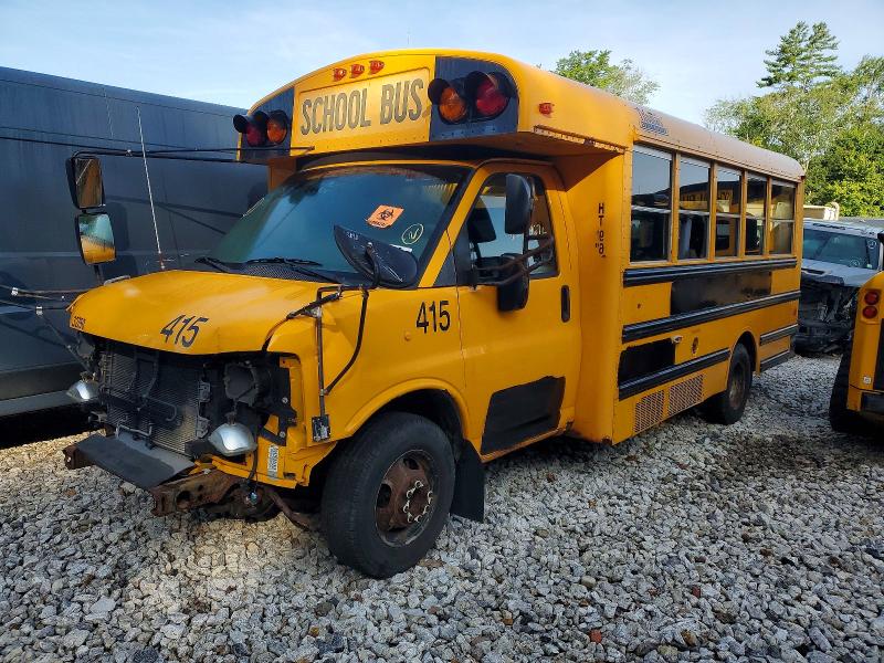 2012 Thomas Minotour g VIN 1GB3G3BGXC1172222 COPART salvage auction — FRONT END, CT, sold $1,200 on 2026-09-09 (photo 2)
