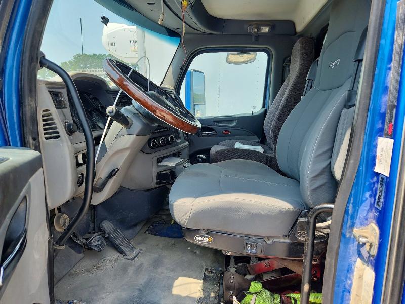 2016 Peterbilt All models VIN 1NPCXH0X6GD345162 COPART salvage auction — NORMAL WEAR, SC - CERTIFICATE OF TITLE, sold $27,000 on 2026-08-11 (photo 7)