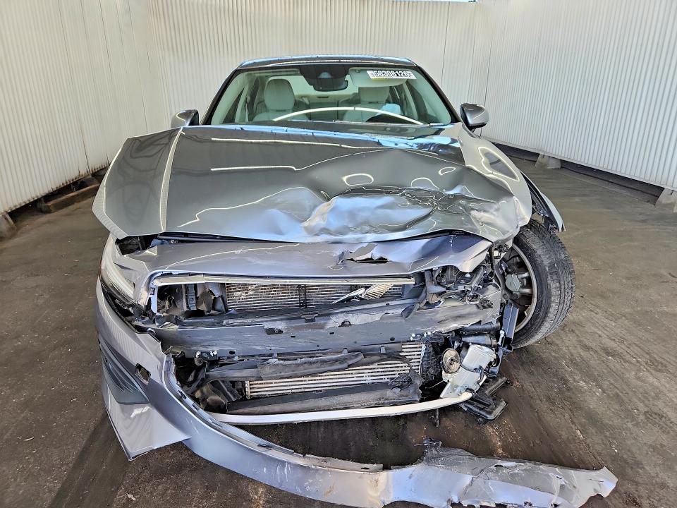 2019 Volvo S60 VIN 7JRA22TK6KG016562 COPART salvage auction — FRONT END, CT, sold $475 on 2026-07-23 (photo 5)