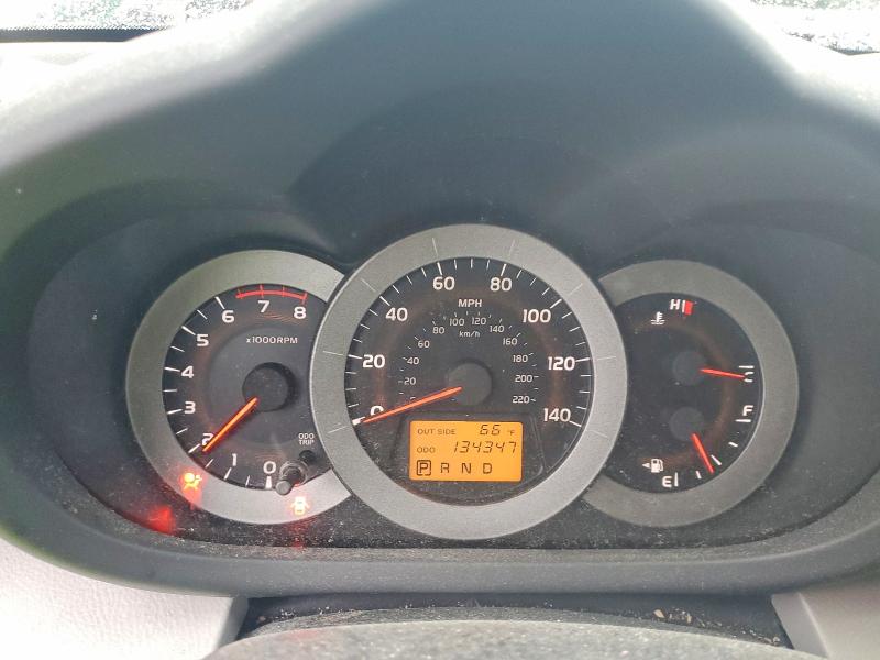 2006 Toyota Rav4 VIN JTMZD33V365029413 COPART salvage auction — NORMAL WEAR, CT, sold $1,350 on 2026-07-17 (photo 9)