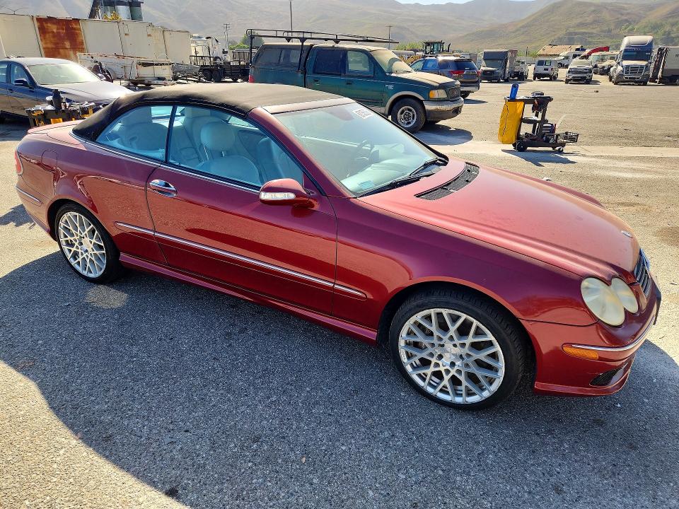 2004 Mercedes-benz Clk-class VIN WDBTK75G14T005040 COPART salvage auction — MINOR DENT/SCRATCHES, Ca - Dis/Dlr/Exp Only Clean Title, sold $375 on 2026-07-31 (photo 4)