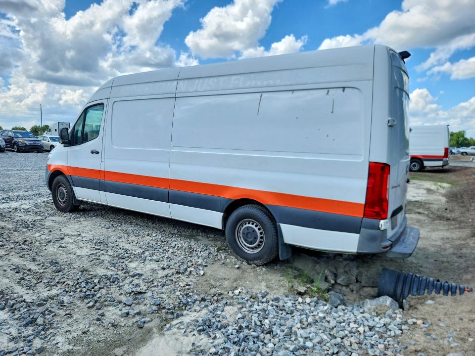 2021 Freightliner Sprinter VIN W2Y40CHY6MT045105 COPART salvage auction — NORMAL WEAR, CT, sold $9,100 on 2026-07-22 (photo 2)
