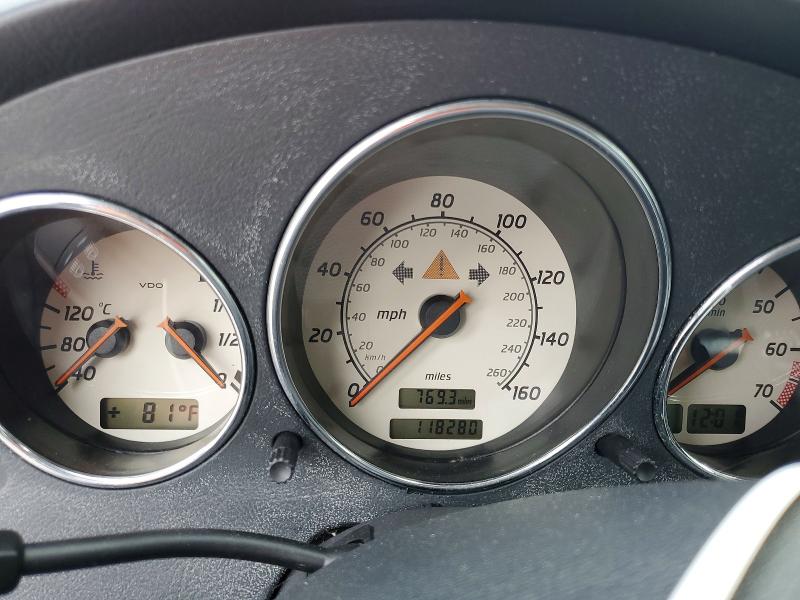 2001 Merz Slk-class VIN WDBKK49F31F222272 COPART salvage auction — MINOR DENT/SCRATCHES, TN - CERTIFICATE OF TITLE, sold $175 on 2026-07-23 (photo 9)