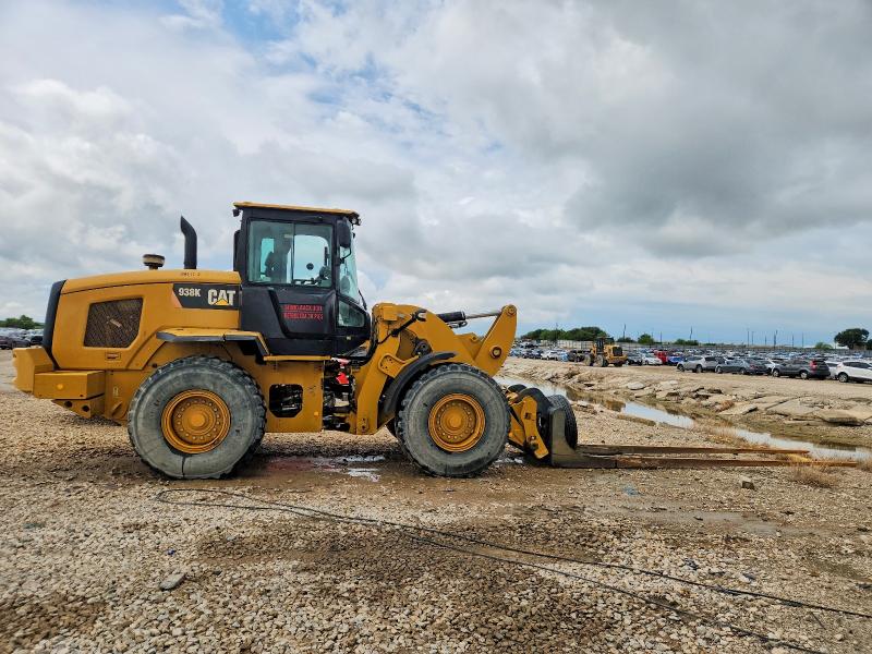 2012 Cat Constructi VIN CAT0938KCSWL01142 COPART salvage auction — MECHANICAL, BS, sold $7,500 on 2026-08-06 (photo 9)