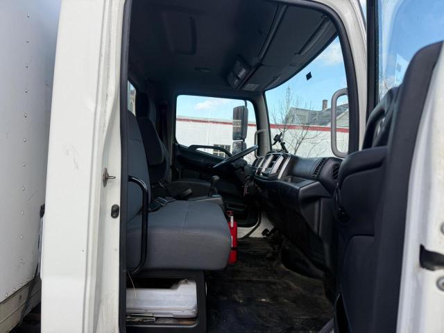 2013 Hino All other VIN 5PVNE8JT8D4S55122 COPART salvage auction — NORMAL WEAR, MA - CERTIFICATE OF TITLE (P), sold $10,000 on 2026-07-29 (photo 5)